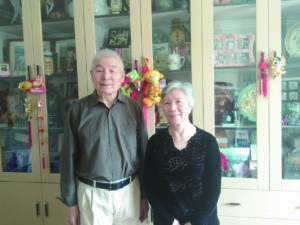 张丽英李士君夫妇